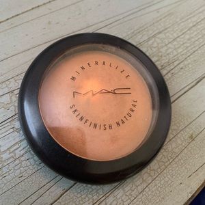 M.A.C Mineralize Skin-finish natural Bronzer